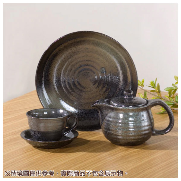 抹茶茶壺 抹茶五件套茶具，陶瓷碗搭配竹製茶筅與篩網，讓茶粉細膩融合