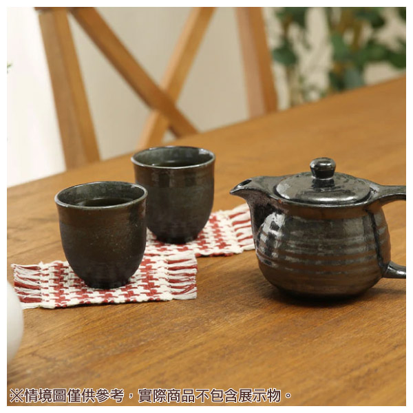 抹茶茶壺 抹茶五件套茶具，陶瓷碗搭配竹製茶筅與篩網，讓茶粉細膩融合